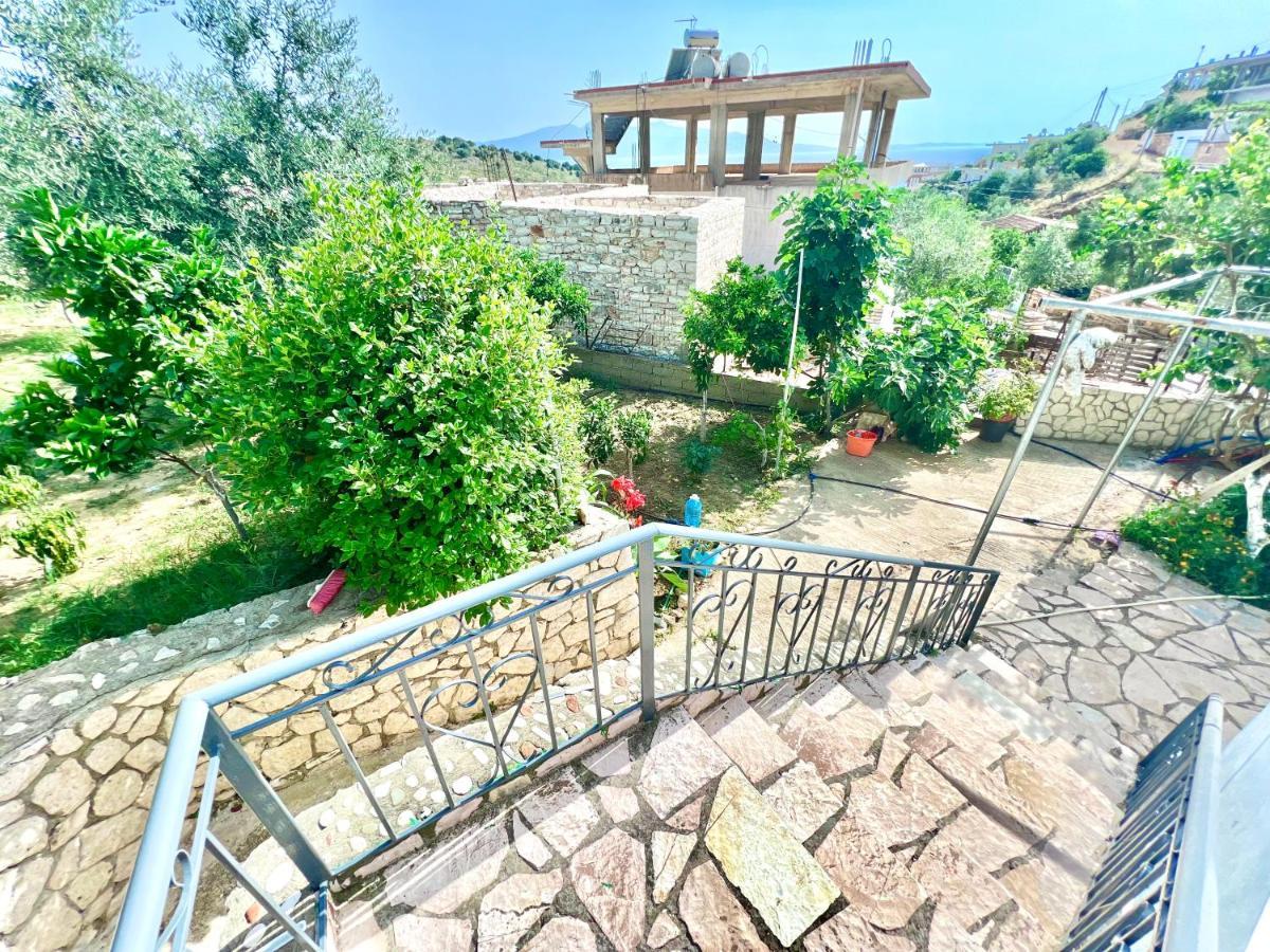 Coral Guesthouse Sarandë 외부 사진