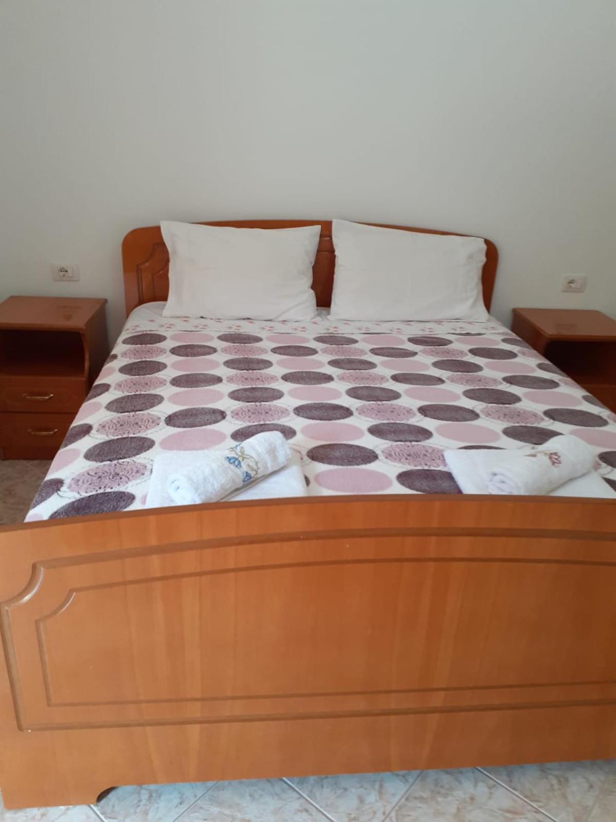 Coral Guesthouse Sarandë 외부 사진