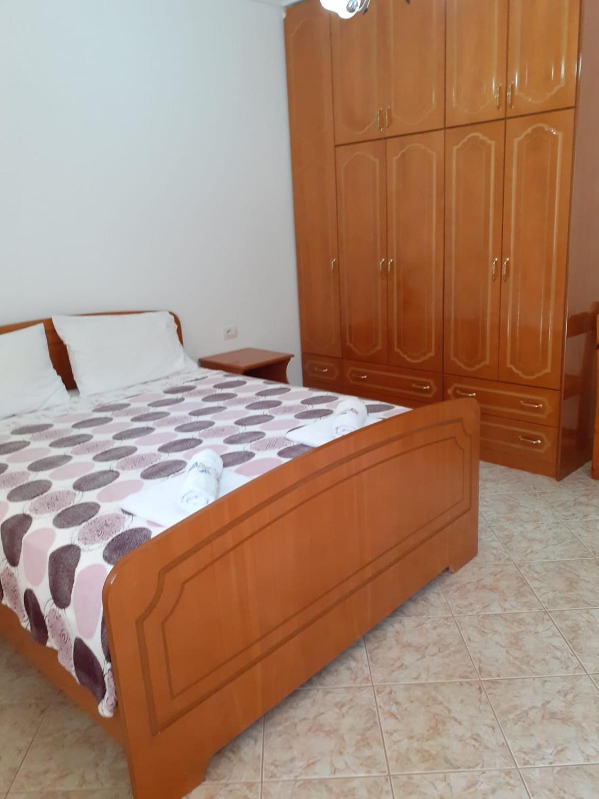 Coral Guesthouse Sarandë 외부 사진