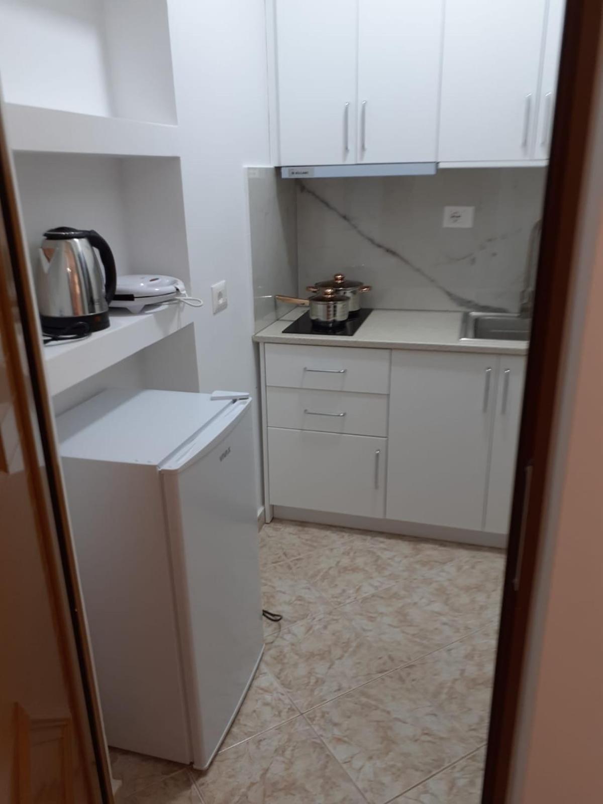 Coral Guesthouse Sarandë 외부 사진