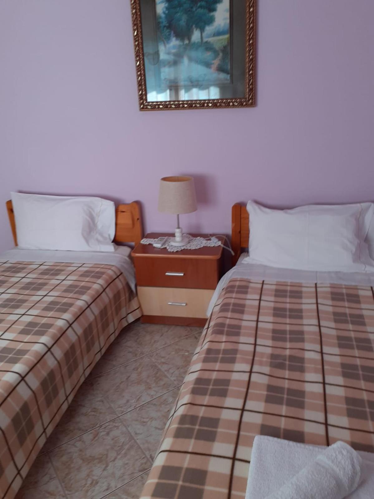 Coral Guesthouse Sarandë 외부 사진