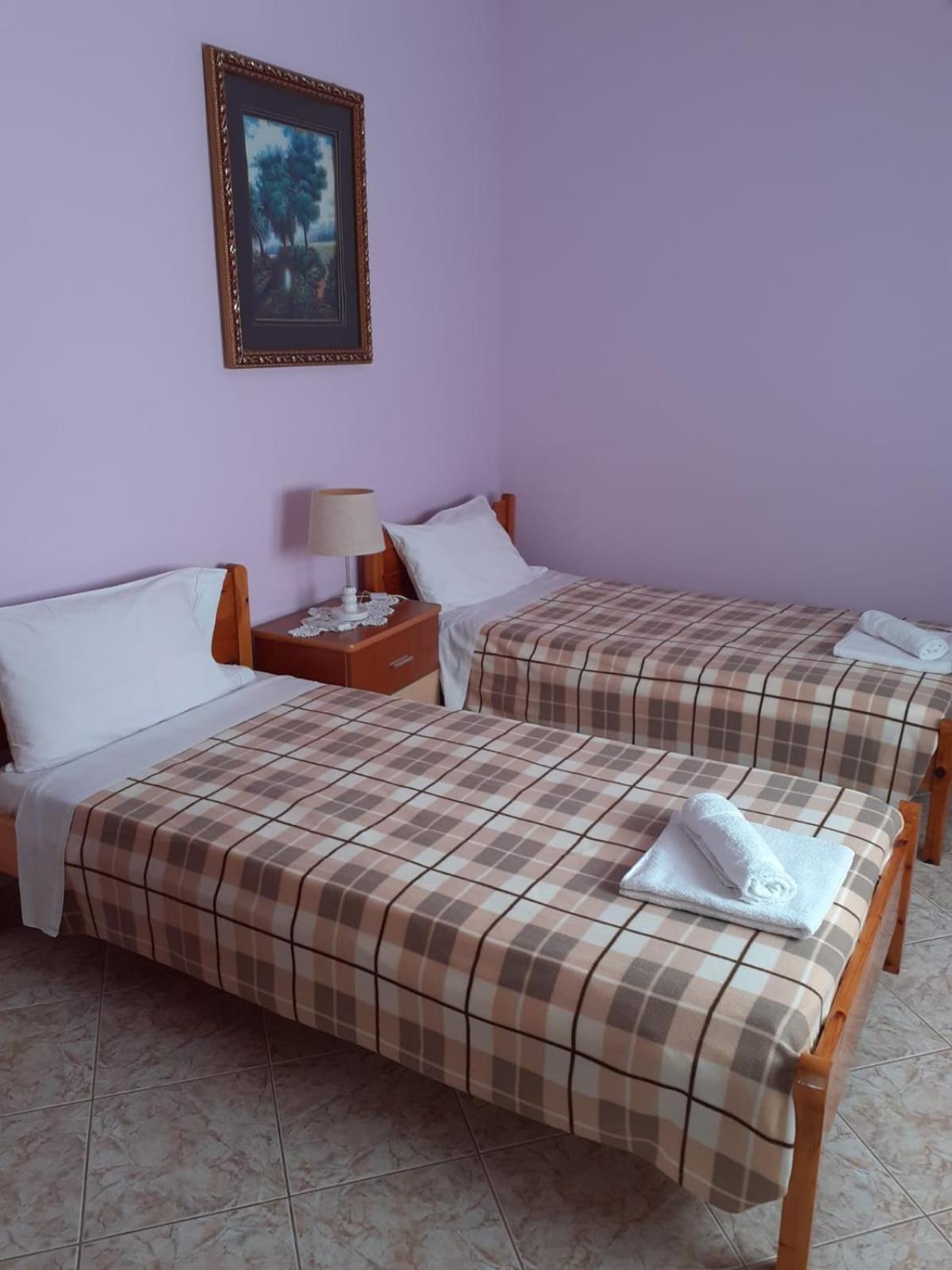 Coral Guesthouse Sarandë 외부 사진